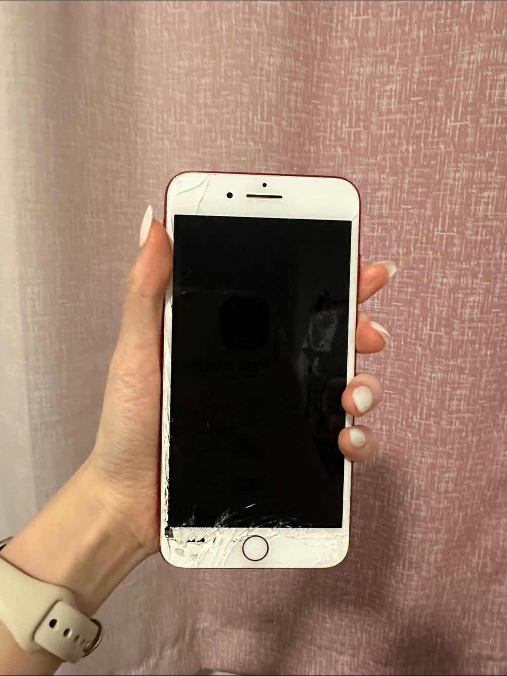 Apple iPhone 7 Plus (PRODUCT)RED – For Parts or Repair